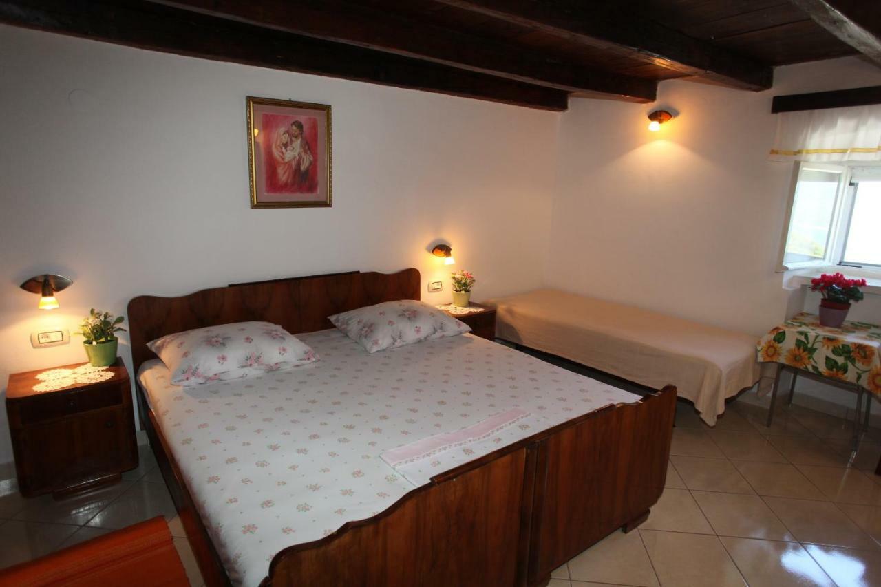 Accommodation Lily Vrana  외부 사진